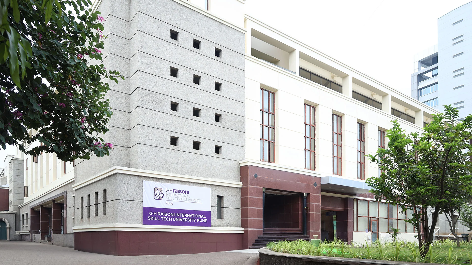 G H Raisoni International Skill Tech